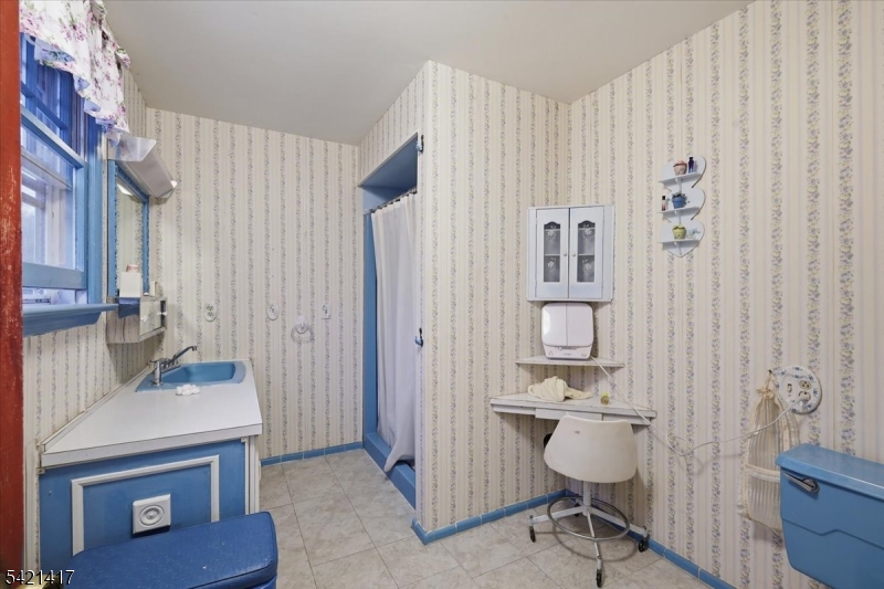 100 Old Croton Road Flemington, NJ 08822 - Photo 22 of 39 a bathroom with a sink and a mirror