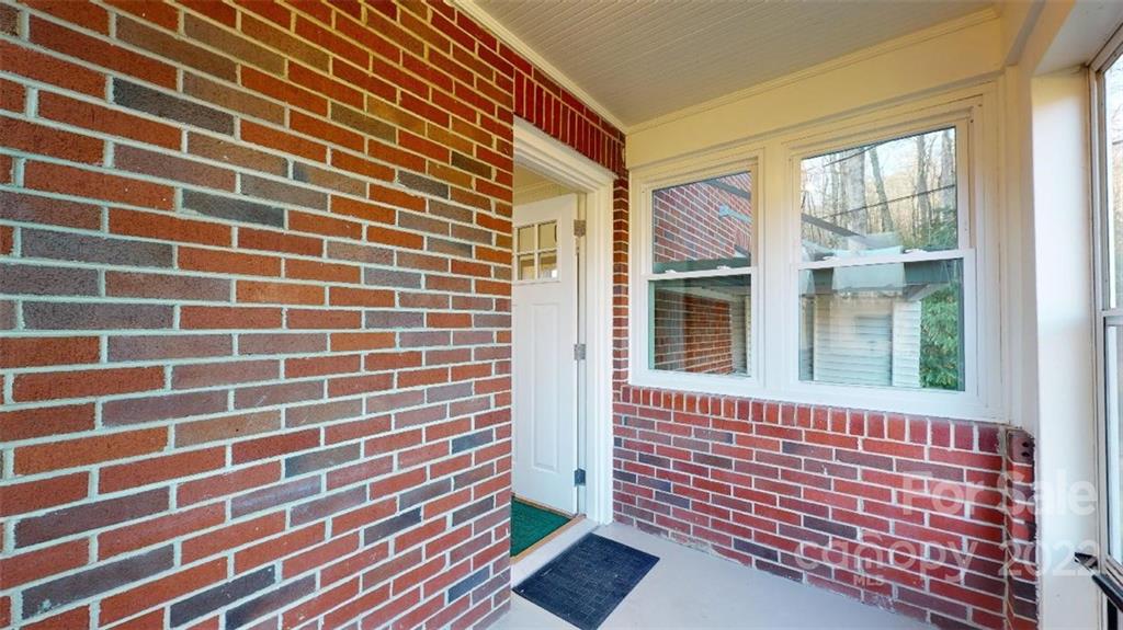 3462 Old Linville Road Marion, NC 28752 - Photo 18 of 39 Gallery Image 18