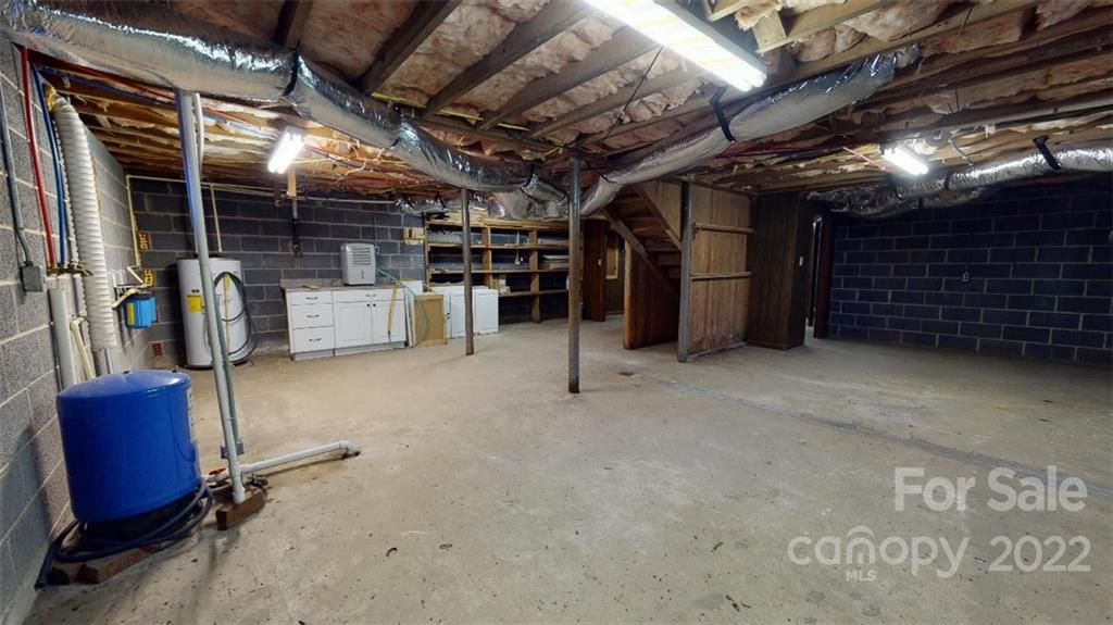 3462 Old Linville Road Marion, NC 28752 - Photo 38 of 39 Gallery Image 38
