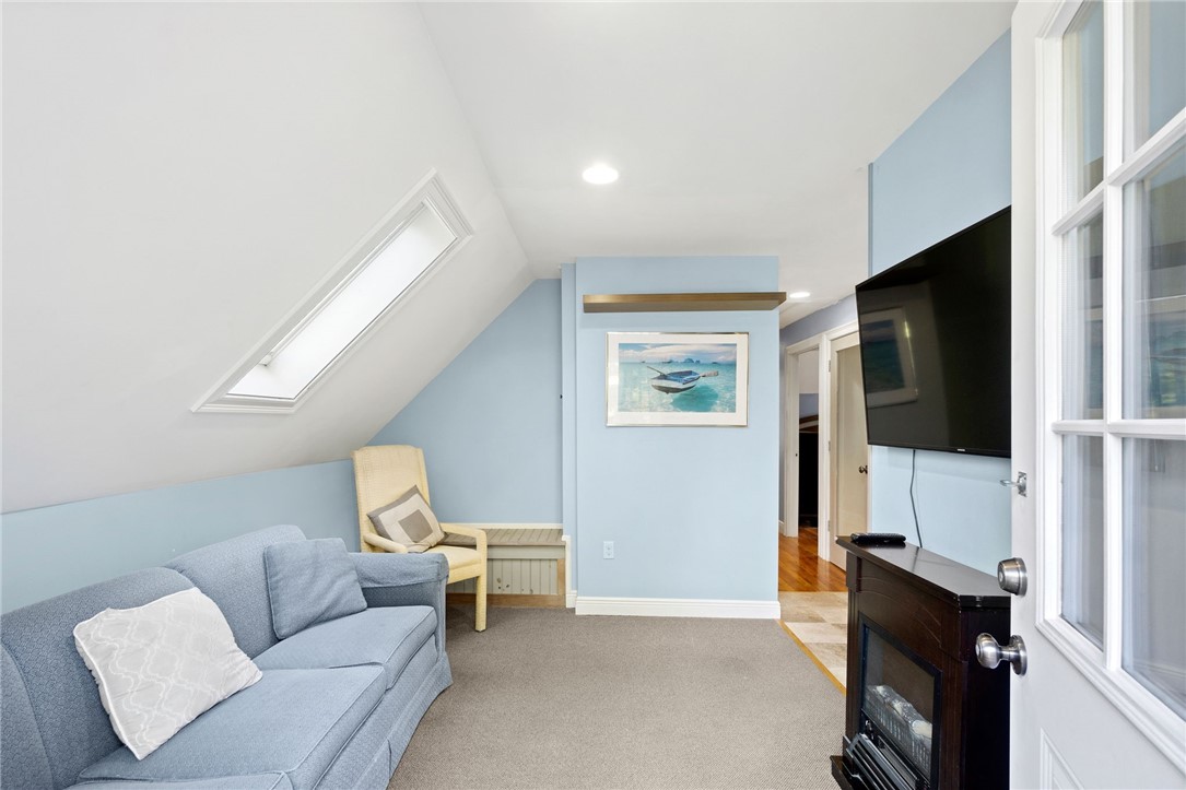 182 North Road South Kingstown, RI 02879 - Photo 20 of 38 Gallery Image 20