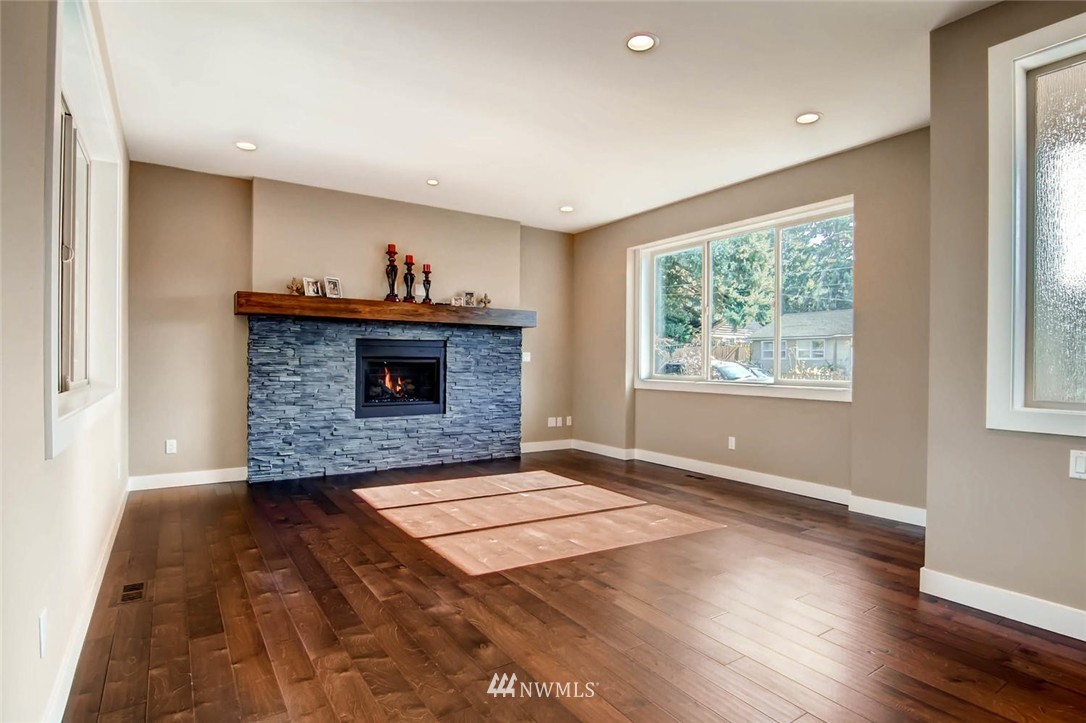 2602 Northeast 22nd Street Renton, WA 98056 - Photo 3 of 25