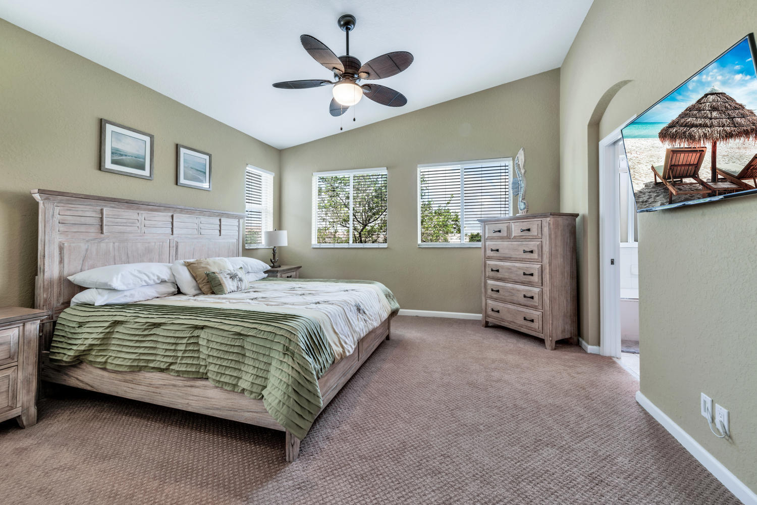 3222 Laurel Ridge Circle Riviera Beach, FL 33404 - Photo 14 of 30 MASTER BR WITH LAKE VIEW