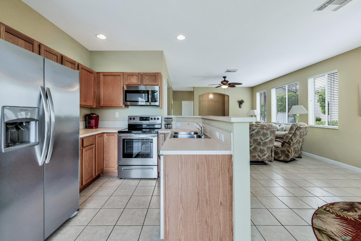 3222 Laurel Ridge Circle Riviera Beach, FL 33404 - Photo 6 of 30 ALL NEW SS APPLIANCES