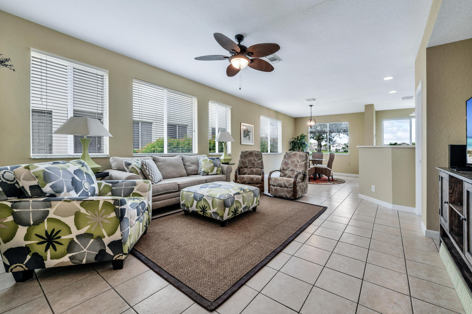 3222 Laurel Ridge Circle Riviera Beach, FL 33404 - Photo 8 of 30 TILE THROUGHOUT LIVING/DINING/KITCHEN