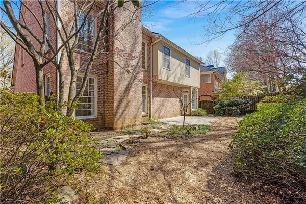 $665,000 | 2044 Gramercy Circle, Atlanta, GA 30341