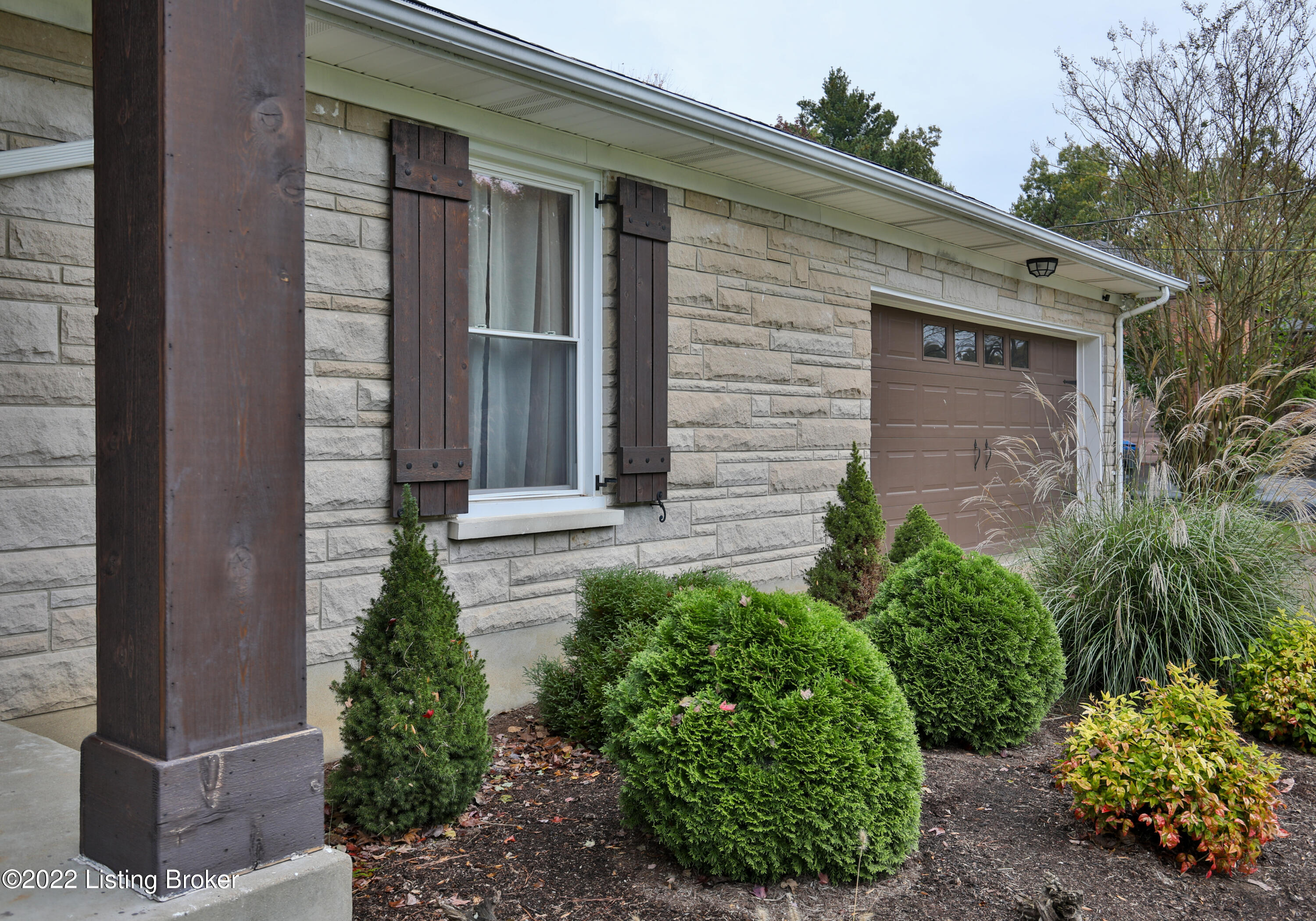 2815 Timber Hill Road Louisville, KY 40214 - Photo 32 of 32 2815 Timber Hills Rd-33