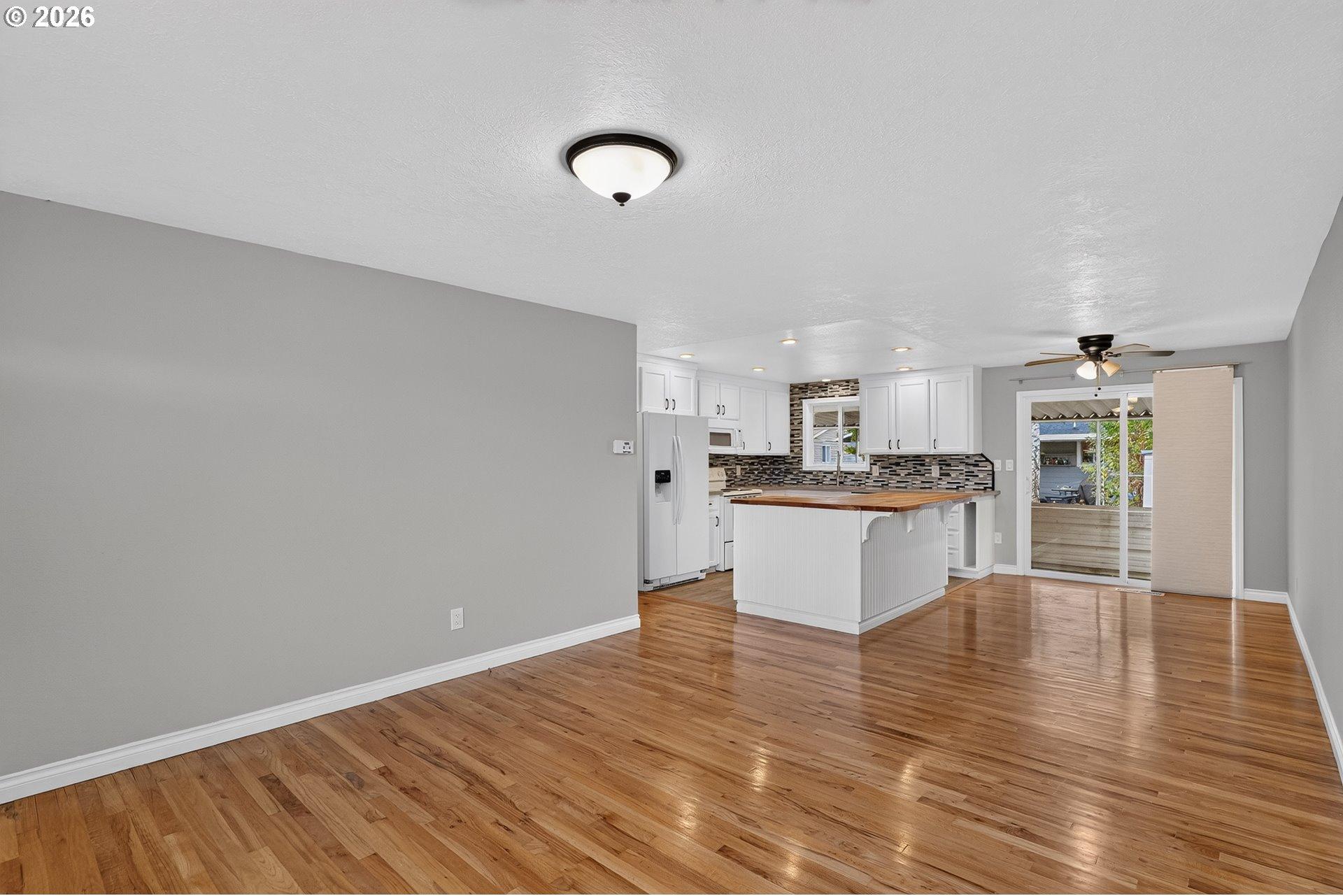 1845 Sallal Road Woodburn, OR 97071 - Photo 5 of 27 Gallery Image 5
