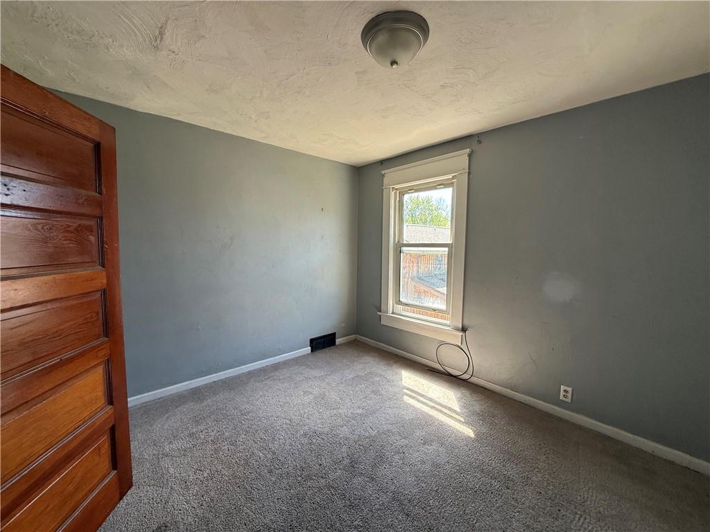 606 Chestnut Street New Castle, PA 16101 - Photo 18 of 30 Gallery Image 18