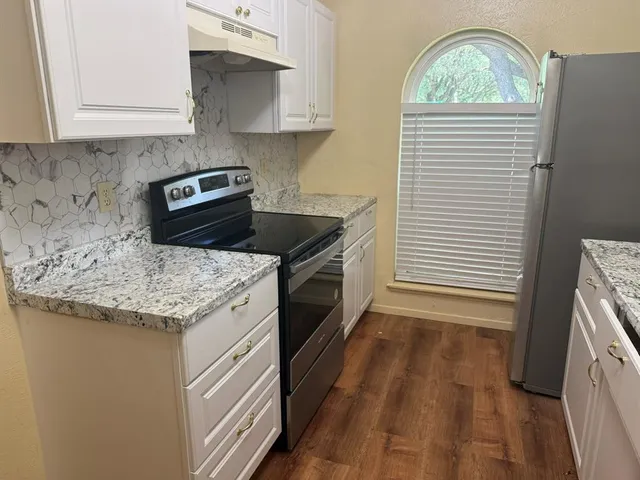 $289,950 | 5614 Christie Lane, Garland, TX 75044