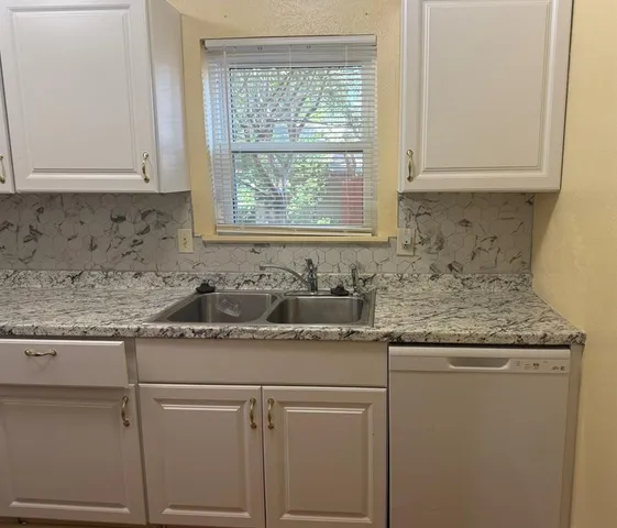 $289,950 | 5614 Christie Lane, Garland, TX 75044