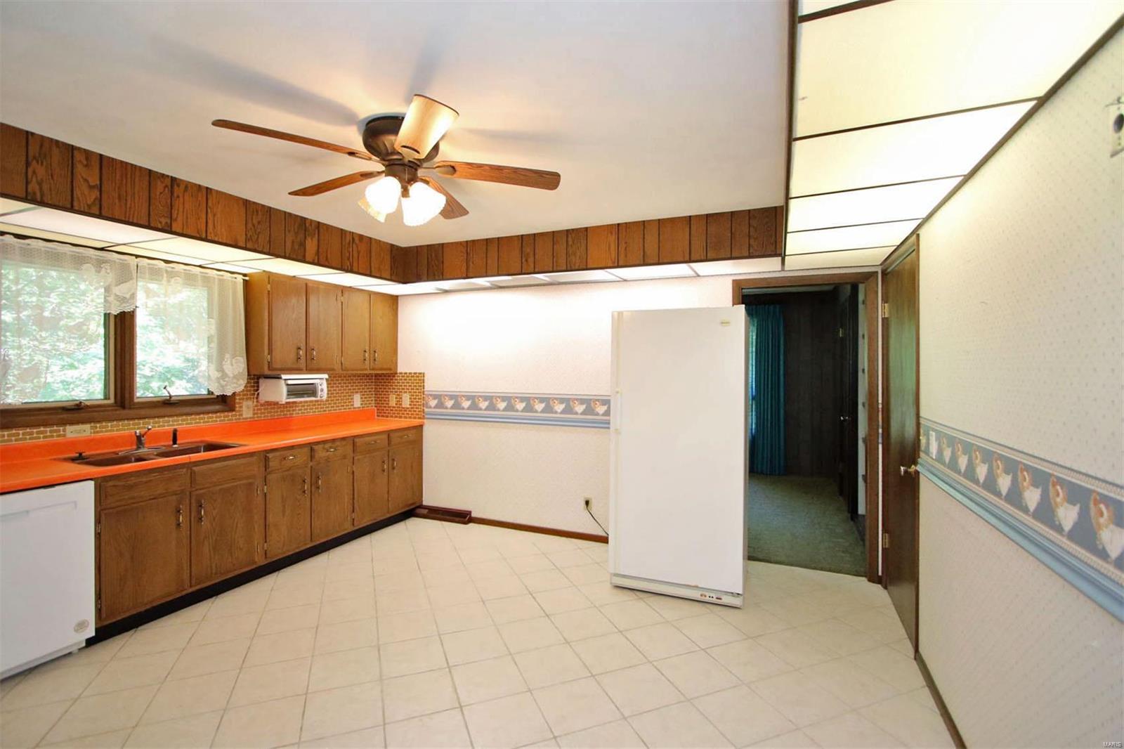 12430 Buckeye Road Highland, IL 62249 - Photo 45 of 64