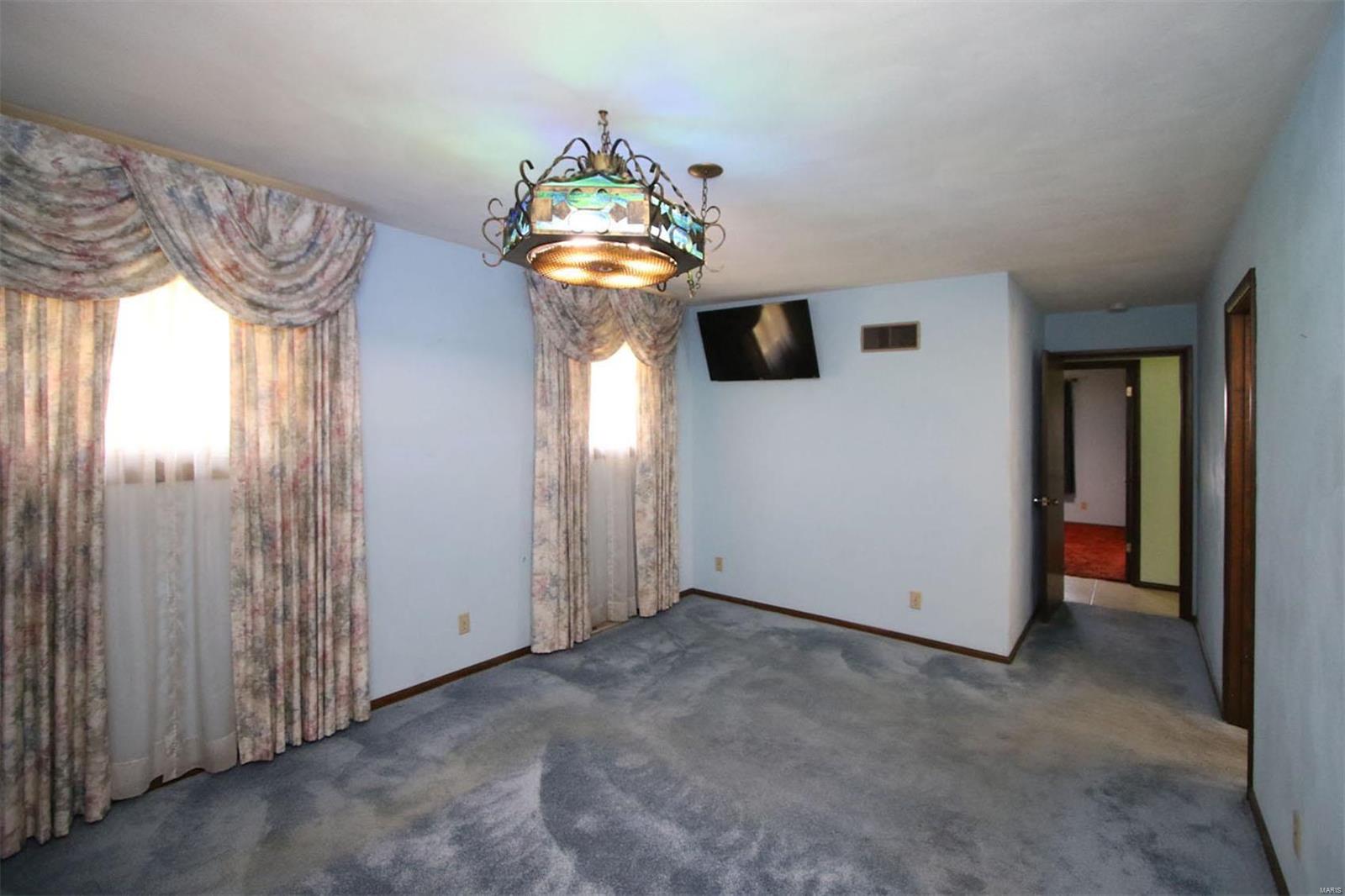 12430 Buckeye Road Highland, IL 62249 - Photo 52 of 64