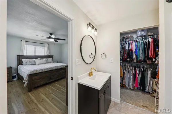 $230,000 | 1283 Red Ball Trail, Greenville, IL 62246