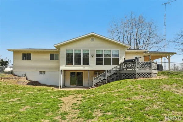 $230,000 | 1283 Red Ball Trail, Greenville, IL 62246