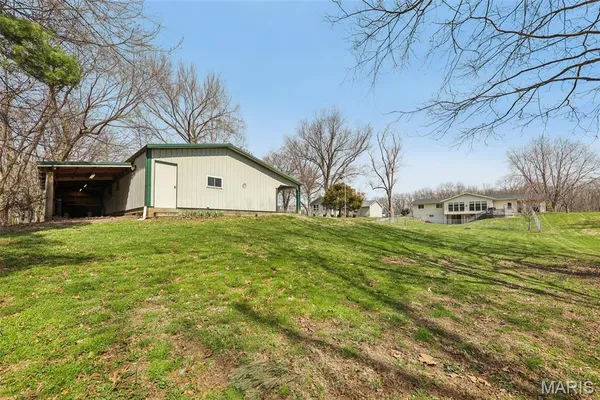 $230,000 | 1283 Red Ball Trail, Greenville, IL 62246