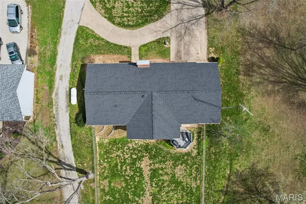 $230,000 | 1283 Red Ball Trail, Greenville, IL 62246