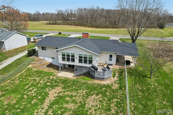 $230,000 | 1283 Red Ball Trail, Greenville, IL 62246