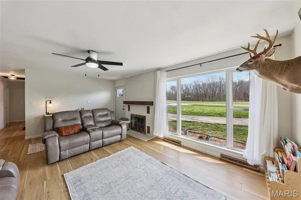 $230,000 | 1283 Red Ball Trail, Greenville, IL 62246