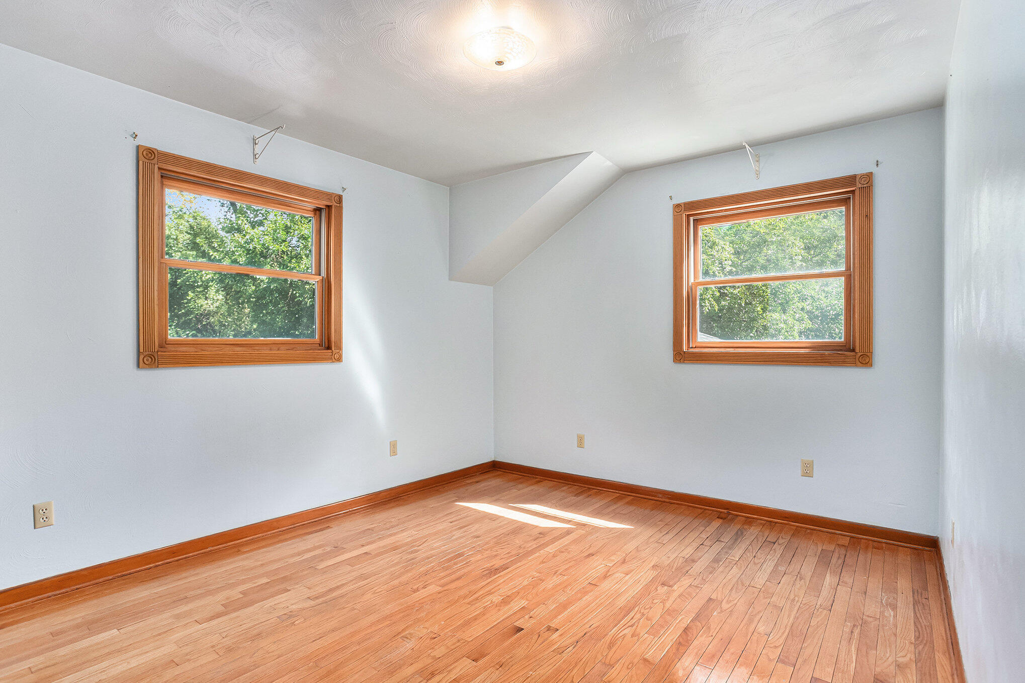 29723 King Road Leonidas, MI 49066 - Photo 18 of 34 Bedroom 3