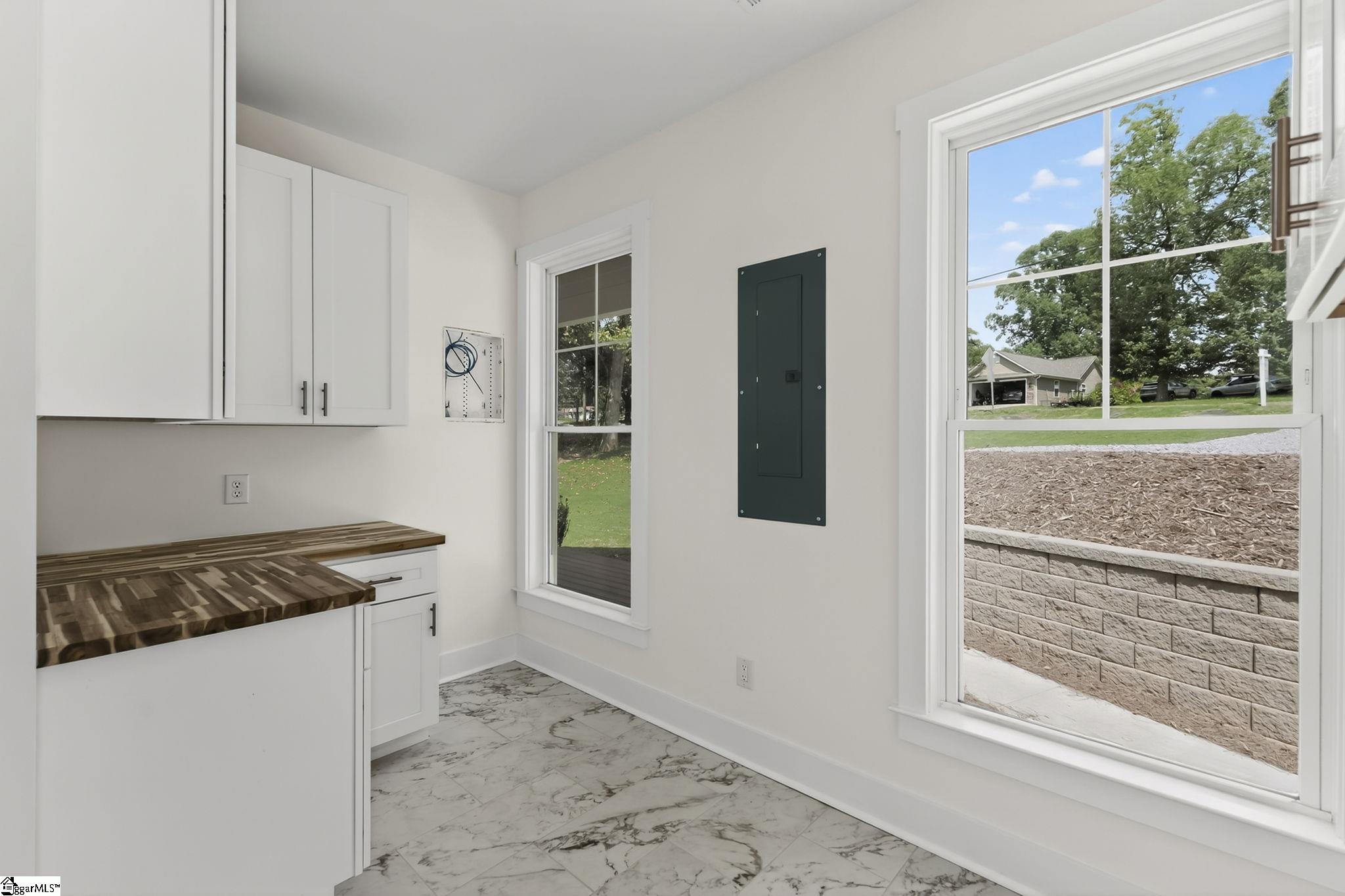 1218 Andersonville Road Townville, SC 29689 - Photo 14 of 44