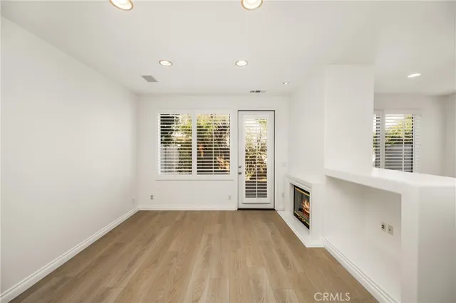 $5,000 | 18621 Park Meadow Lane, Huntington Beach, CA 92648