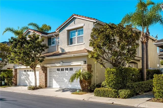 $5,000 | 18621 Park Meadow Lane, Huntington Beach, CA 92648