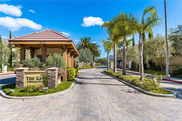 $5,000 | 18621 Park Meadow Lane, Huntington Beach, CA 92648