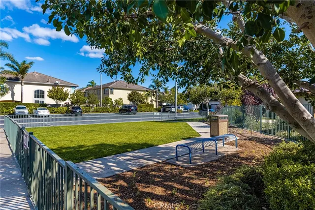 $5,000 | 18621 Park Meadow Lane, Huntington Beach, CA 92648