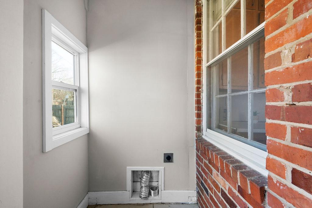 14 Green Street Northeast Rome, GA 30161 - Photo 16 of 24 a view of balcony and window
