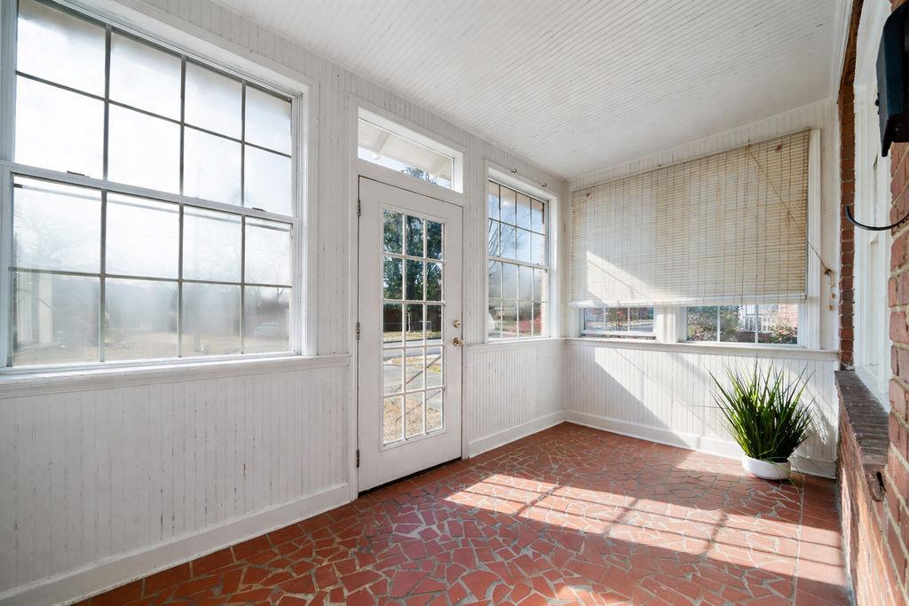 14 Green Street Northeast Rome, GA 30161 - Photo 5 of 24 a view of an empty room with a window