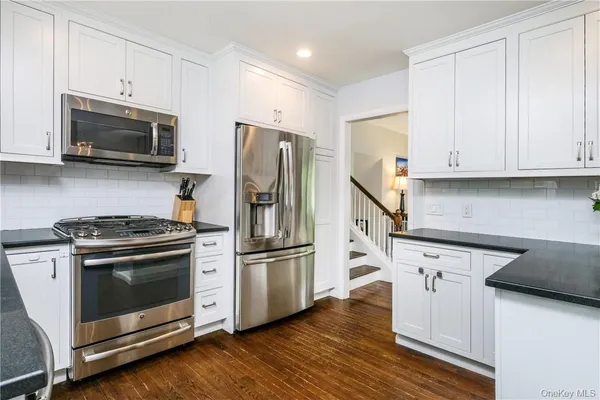 $8,200 | 393 Milton Road, Rye, NY 10580