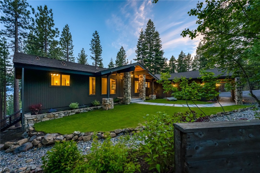 859 Tyner Way Incline Village, NV 89451 - Photo 31 of 33 a view of a house with backyard and sitting area