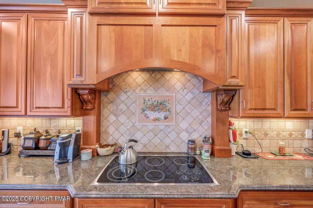 235 Wolf Hollow Road Lake Harmony, PA 18624 - Photo 31 of 96 235 Wolf Hollow Rd 29 Large