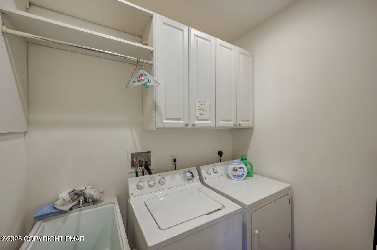 235 Wolf Hollow Road Lake Harmony, PA 18624 - Photo 50 of 96 235 Wolf Hollow Rd 48 Large