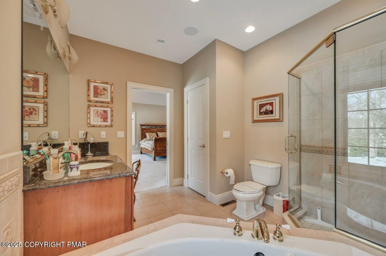 235 Wolf Hollow Road Lake Harmony, PA 18624 - Photo 57 of 96 a living room with furniture a window and a table