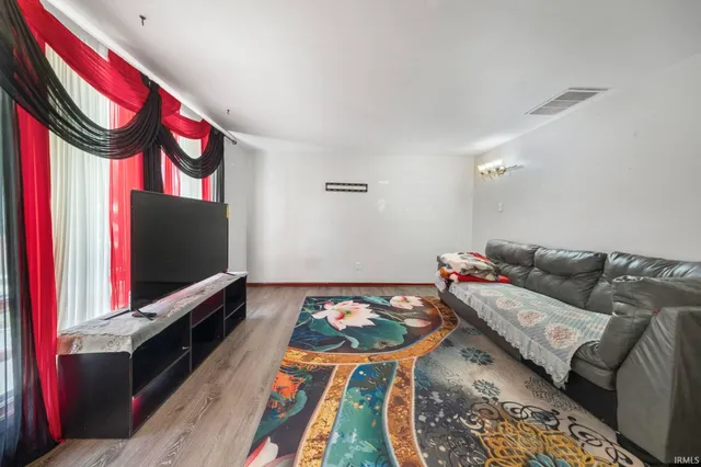 $200,000 | 6219 Birchdale Drive, Fort Wayne, IN 46815