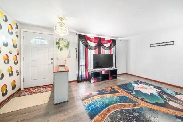 $200,000 | 6219 Birchdale Drive, Fort Wayne, IN 46815