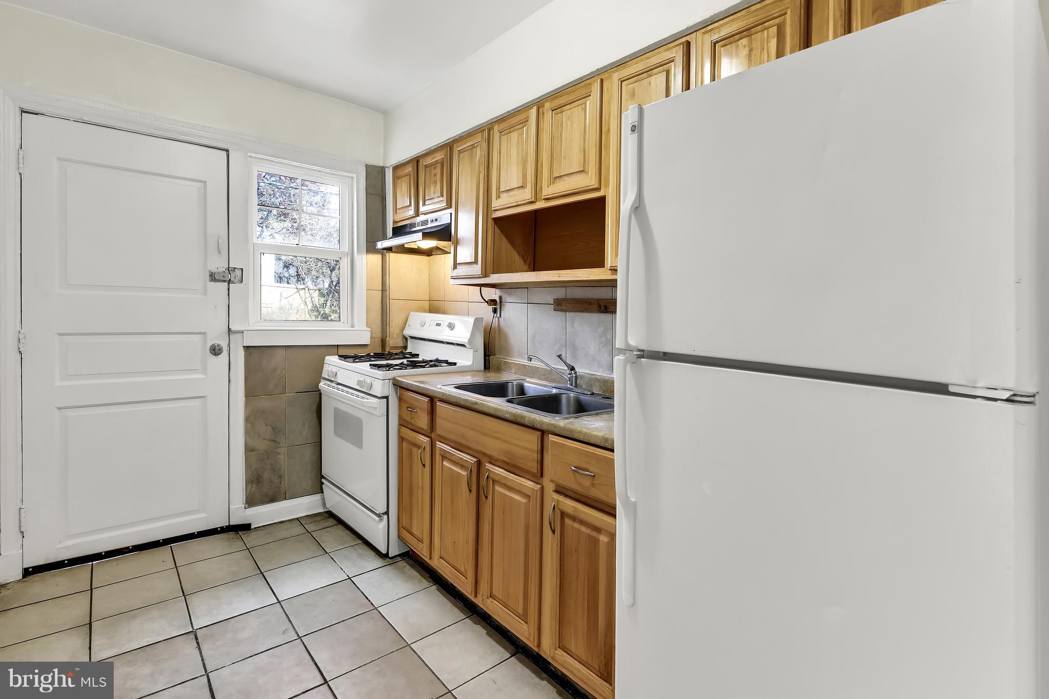 836 Benninghaus Road Baltimore, MD 21212 - Photo 11 of 25