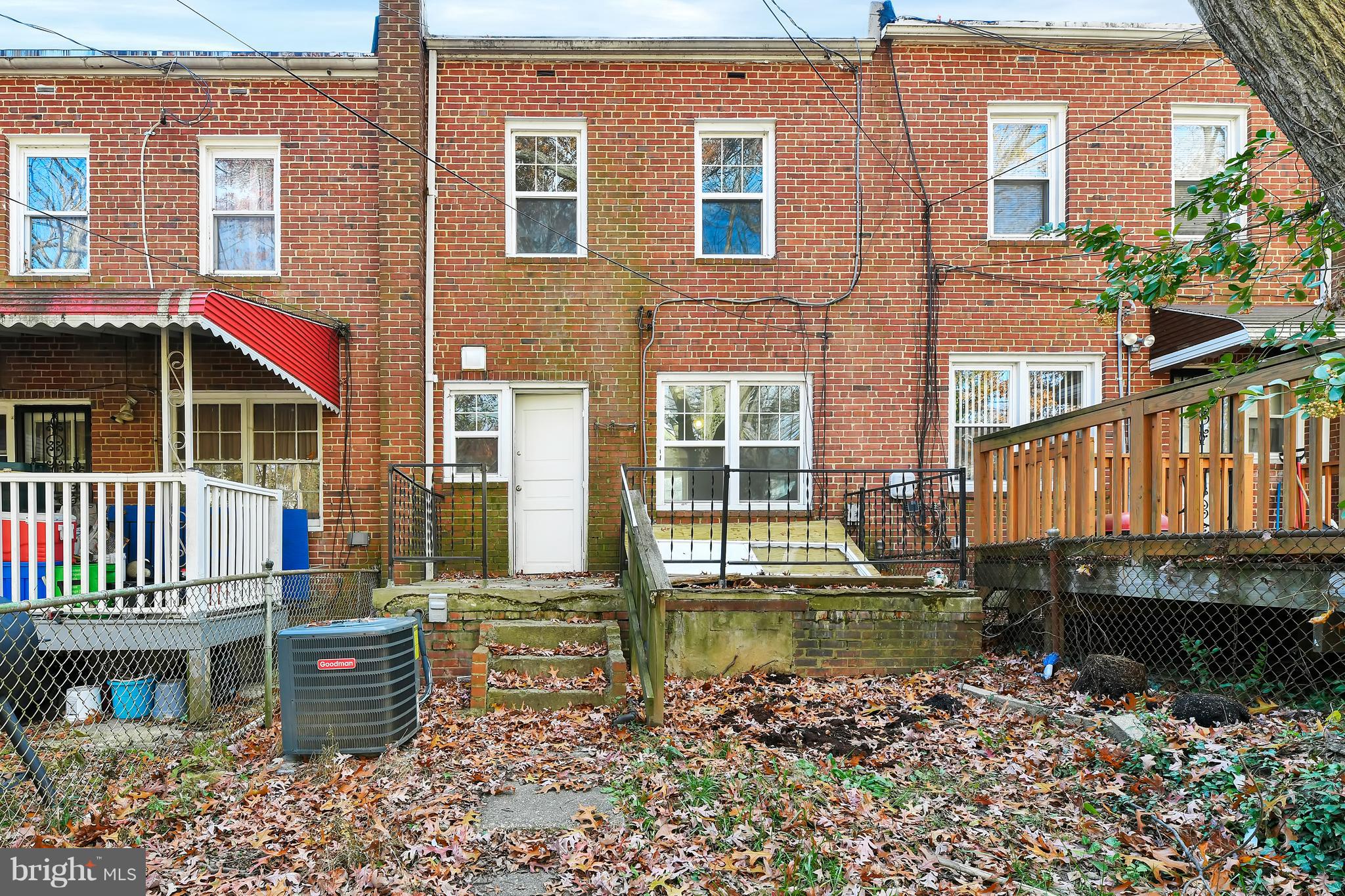836 Benninghaus Road Baltimore, MD 21212 - Photo 4 of 25