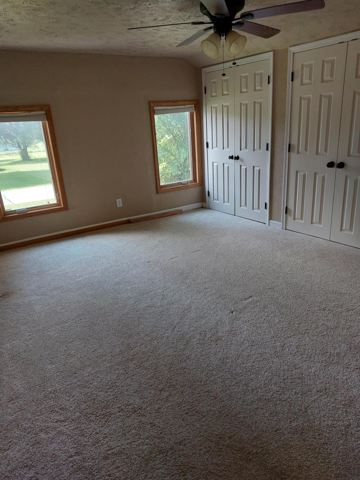 23546 Struwin Road Battle Creek, MI 49017 - Photo 12 of 18 23546 Struwin Primary bedroom