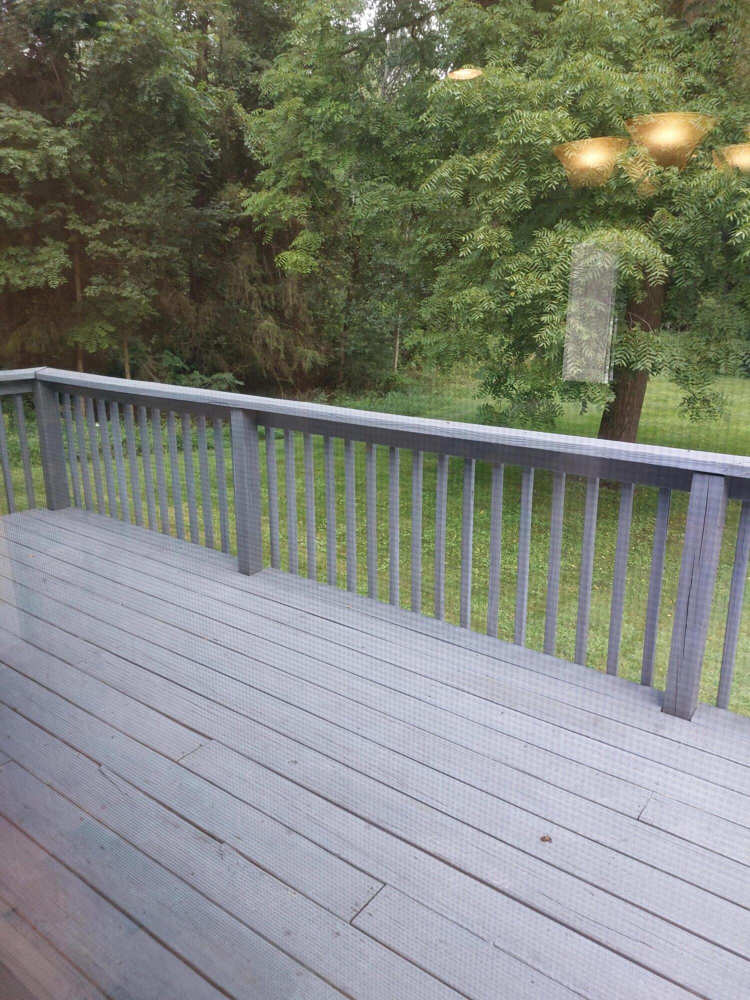 23546 Struwin Road Battle Creek, MI 49017 - Photo 14 of 18 23546 Struwin Back Deck 2