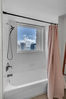 $775,000 | 1250 South Miami Avenue, Unit 3206, Miami, FL 33130