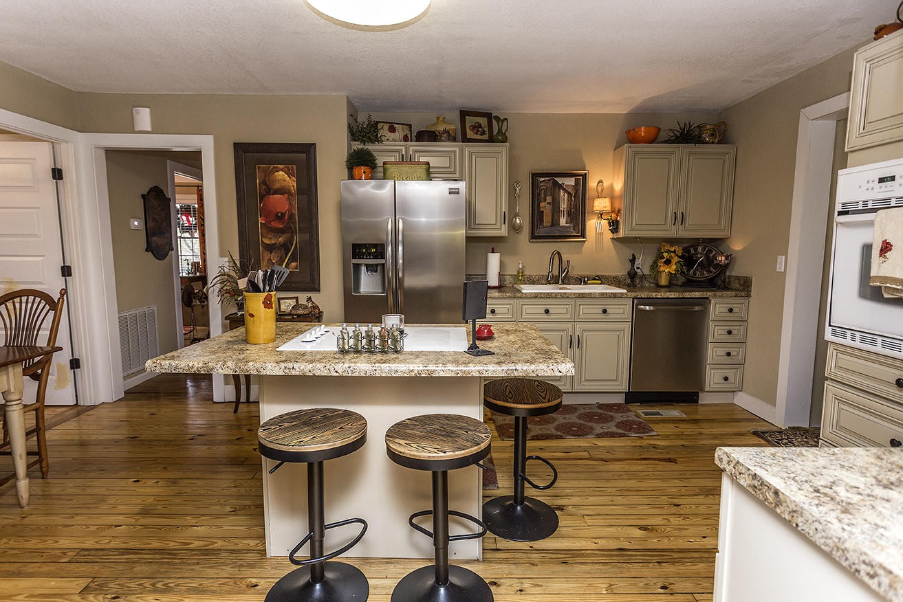 1085 Old Athens Road Madisonville, TN 37354 - Photo 13 of 26 Gallery Image 13