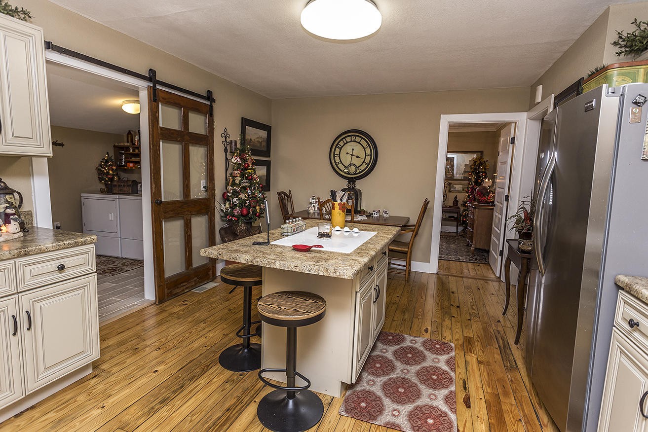 1085 Old Athens Road Madisonville, TN 37354 - Photo 16 of 26 Gallery Image 16