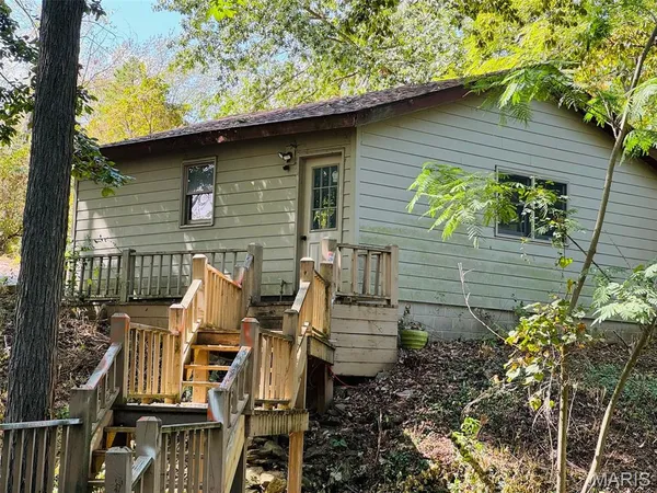 $385,000 | 2862 Lakewood Drive, Vandalia, IL 62471