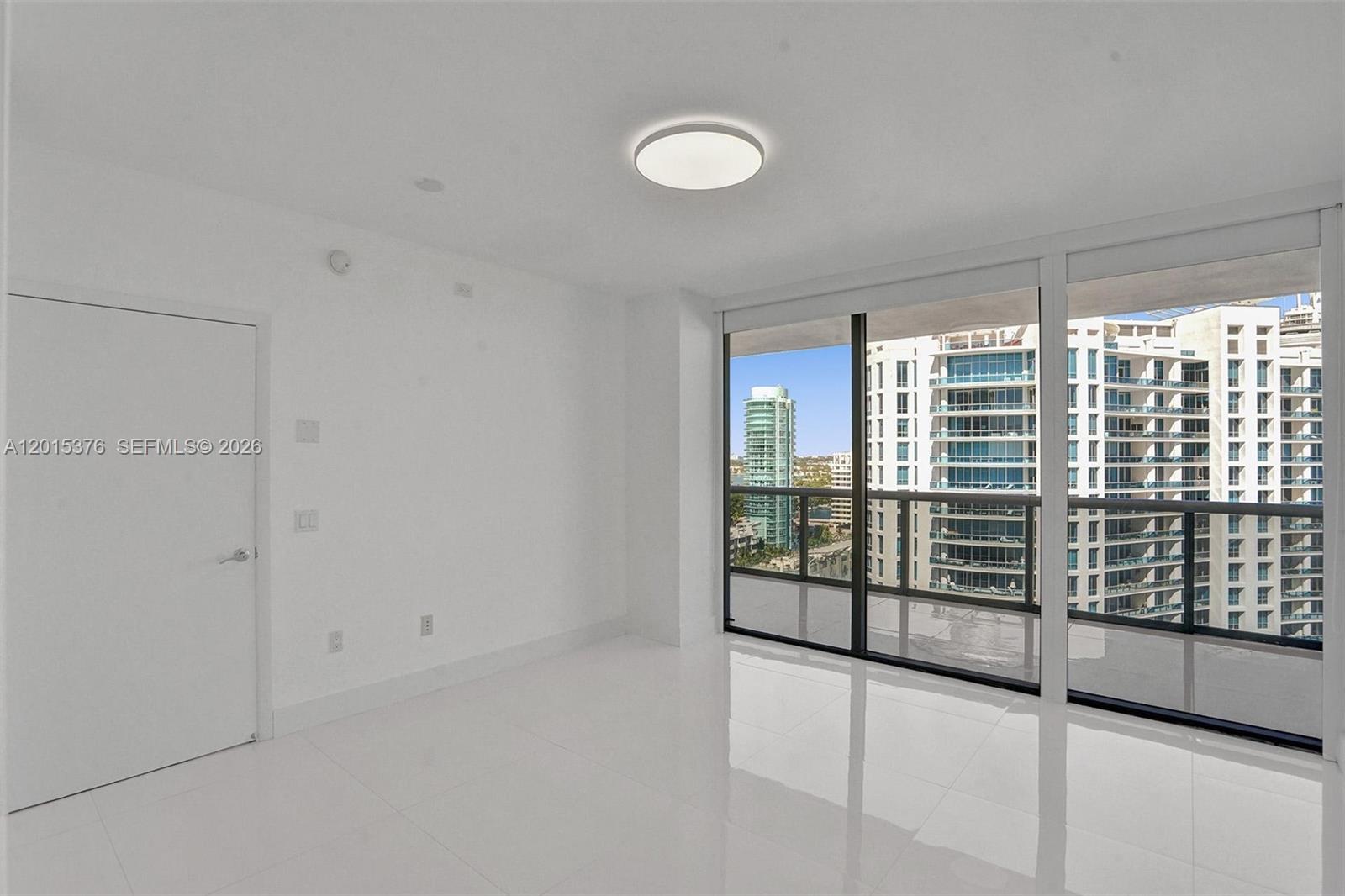 5875 Collins Avenue, Unit 1803 Miami Beach, FL 33140 - Photo 28 of 41