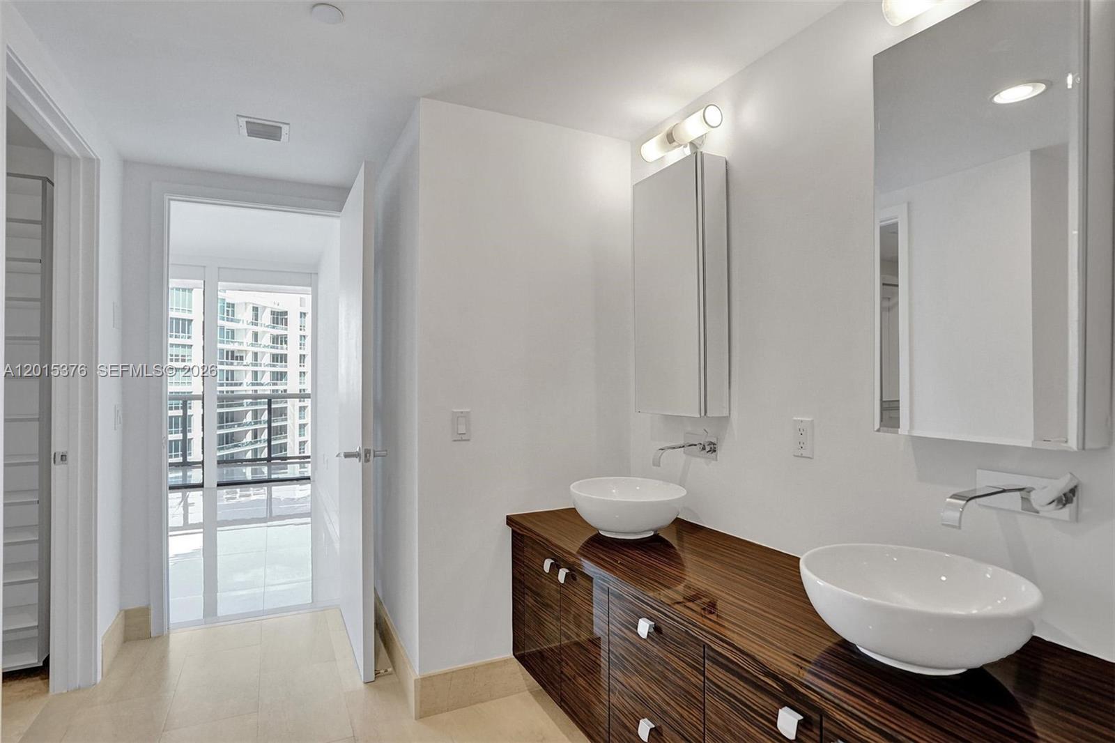 5875 Collins Avenue, Unit 1803 Miami Beach, FL 33140 - Photo 31 of 41