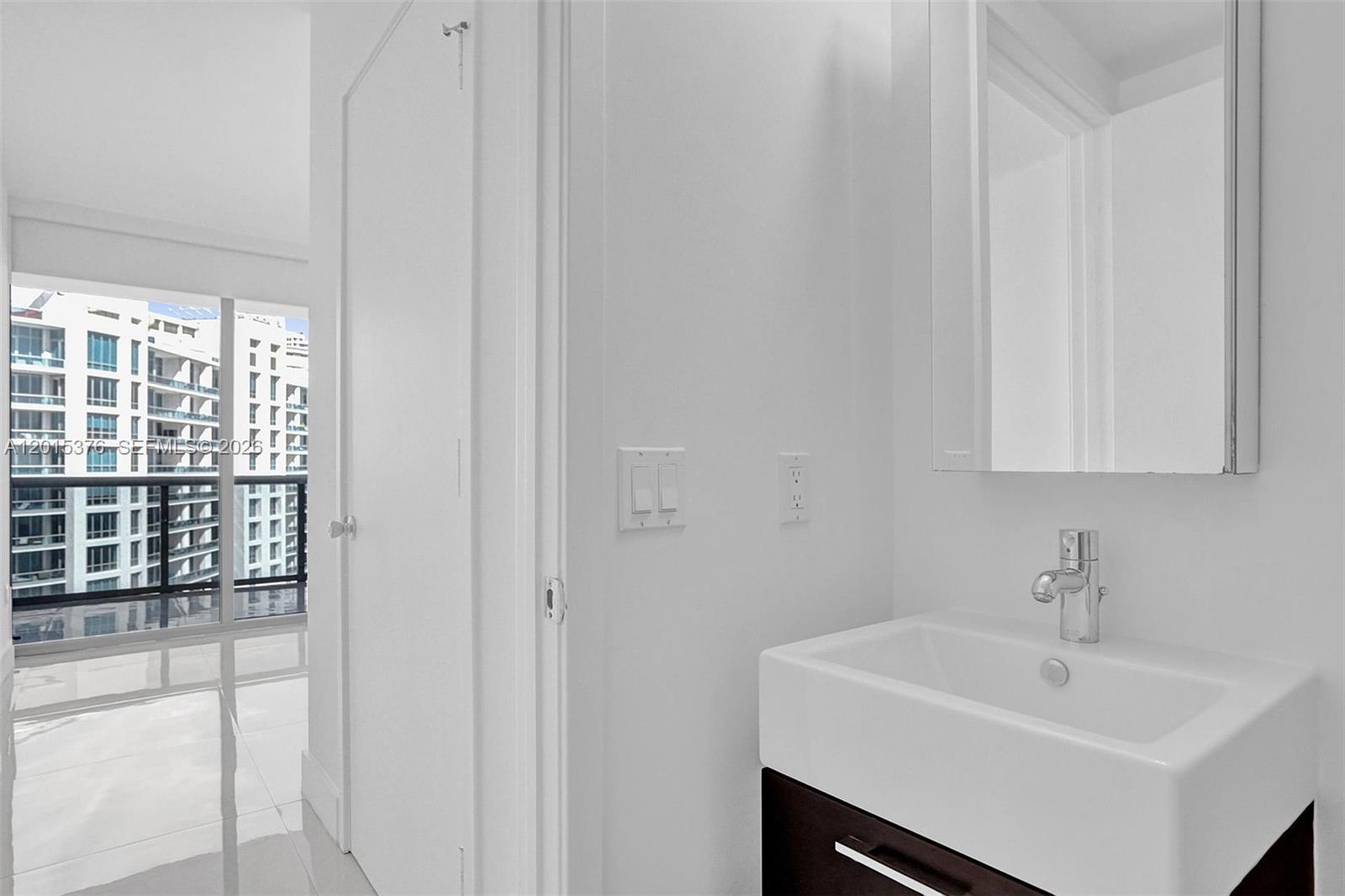 5875 Collins Avenue, Unit 1803 Miami Beach, FL 33140 - Photo 36 of 41