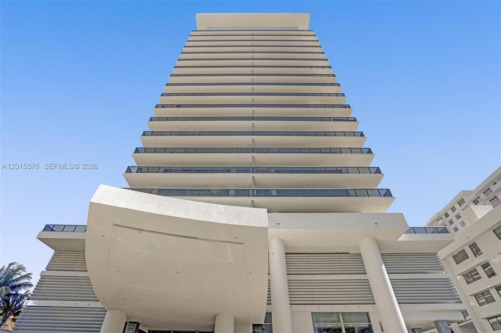 5875 Collins Avenue, Unit 1803 Miami Beach, FL 33140 - Photo 40 of 41