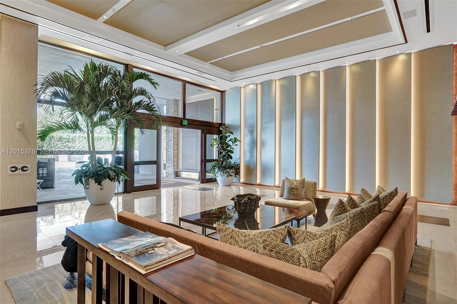 5875 Collins Avenue, Unit 1803 Miami Beach, FL 33140 - Photo 7 of 41